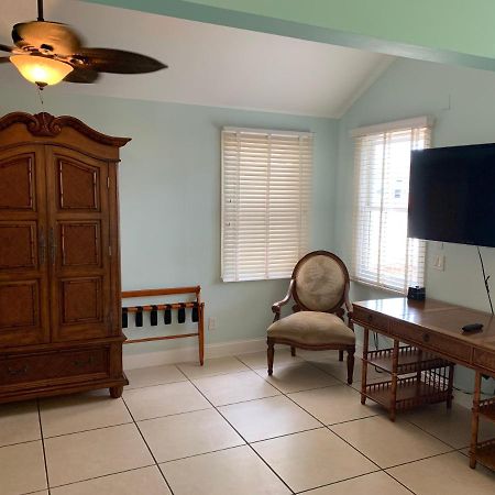 Southernmost House Hotel (Adults Only) คีย์เวสต์ ภายนอก รูปภาพ
