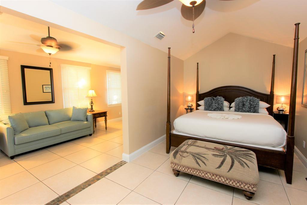 Southernmost House Hotel (Adults Only) คีย์เวสต์ ภายนอก รูปภาพ
