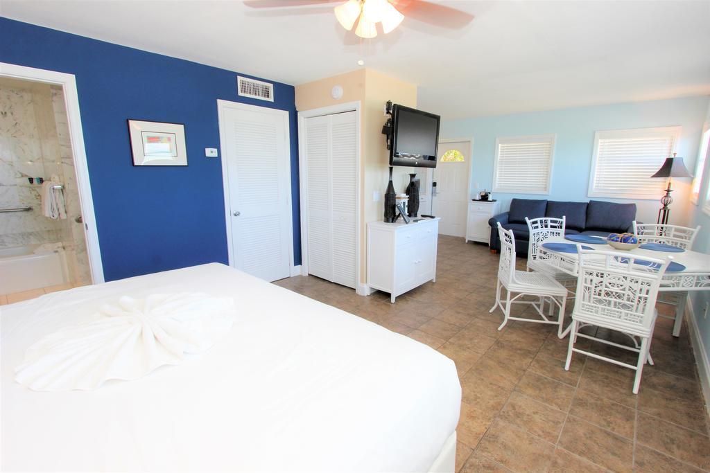 Southernmost House Hotel (Adults Only) คีย์เวสต์ ภายนอก รูปภาพ