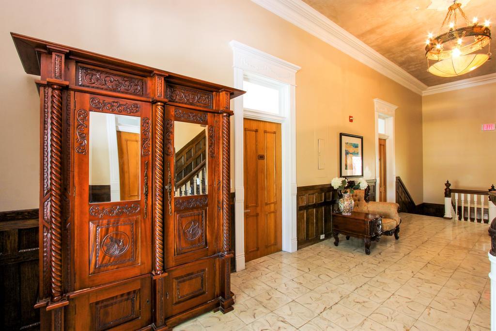 Southernmost House Hotel (Adults Only) คีย์เวสต์ ภายนอก รูปภาพ